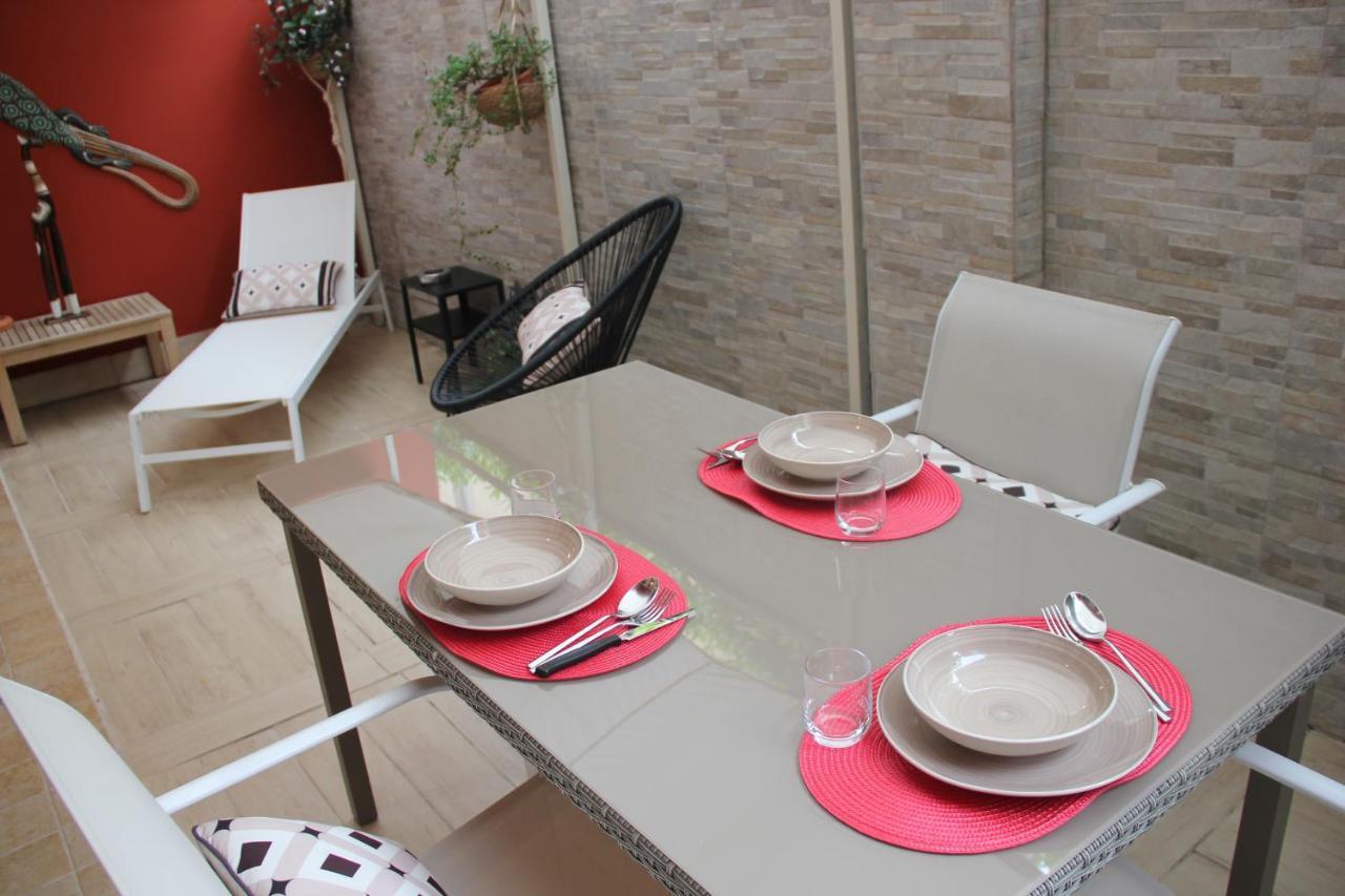 Casa Lucia Private Car Or Motorcycle Park Apartment Lucca Exterior photo